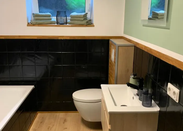 Appartement Wiehl-marienhagen, Modern, Ruhig, Laendlich *